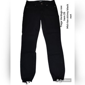 Paige Verdugo jeans 25 mid rise Skinny raw hem ankle black USA nwt